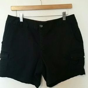 Dockers stretch shorts size 12 black